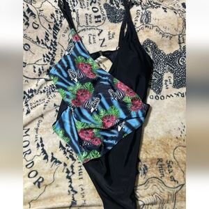 NWOT Kian D Size 2XL Black Faux Wrap Swimsuit Floral Zebra #3